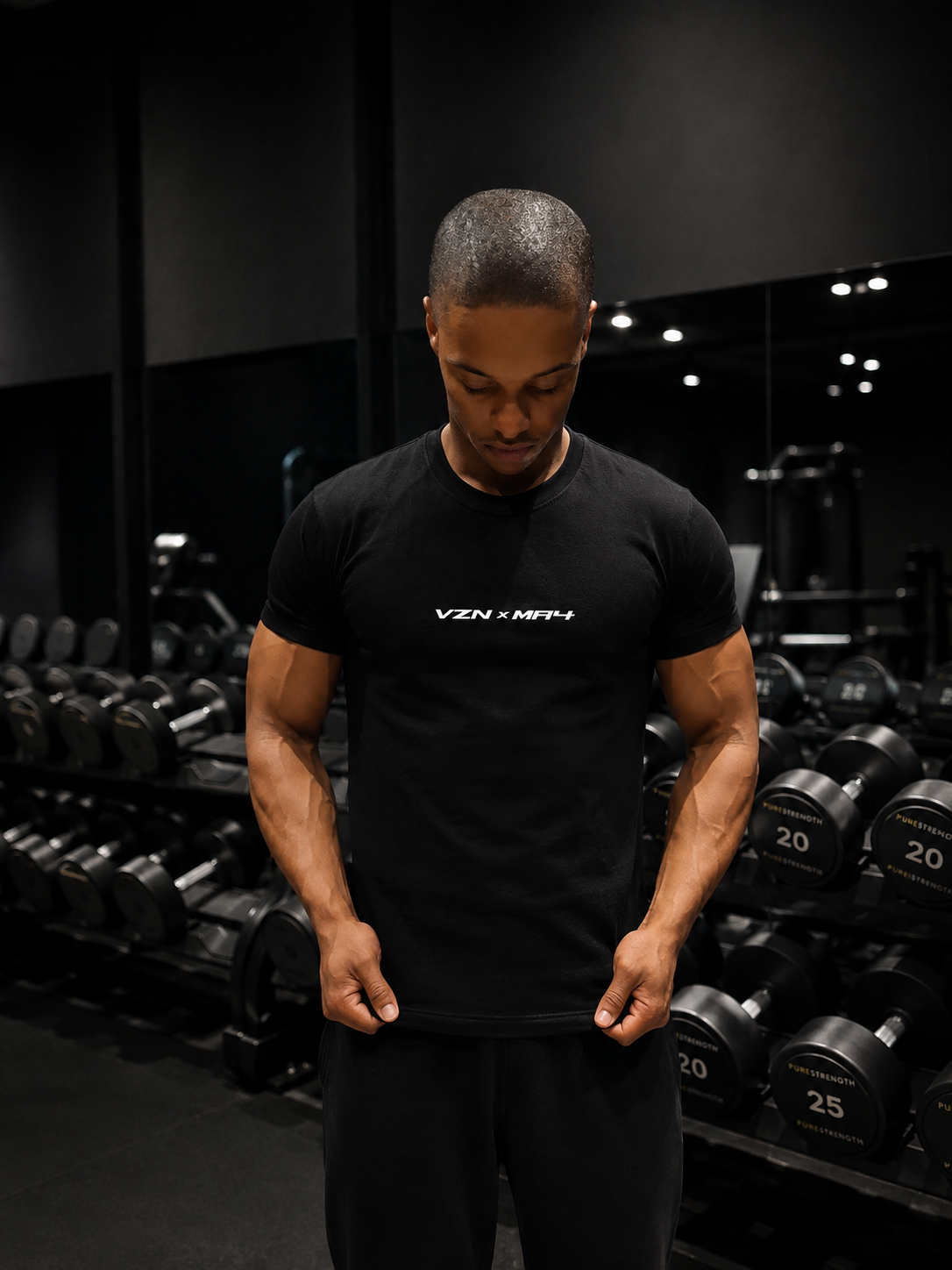 VZNxMA4 Fitted Tee