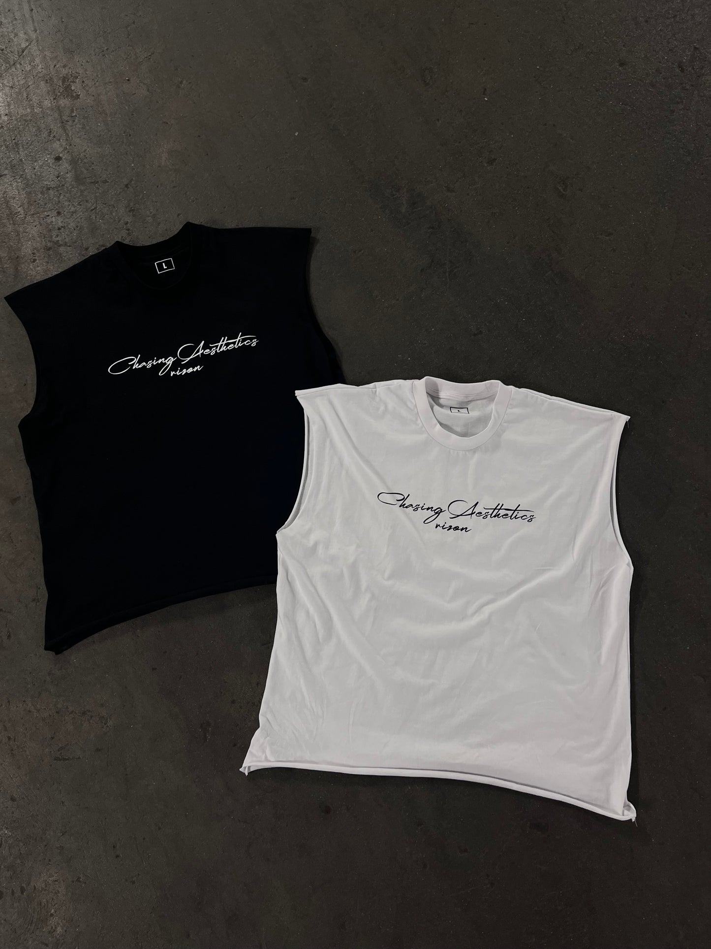 Shadow Cut Off Tank [ Slight Crop ]